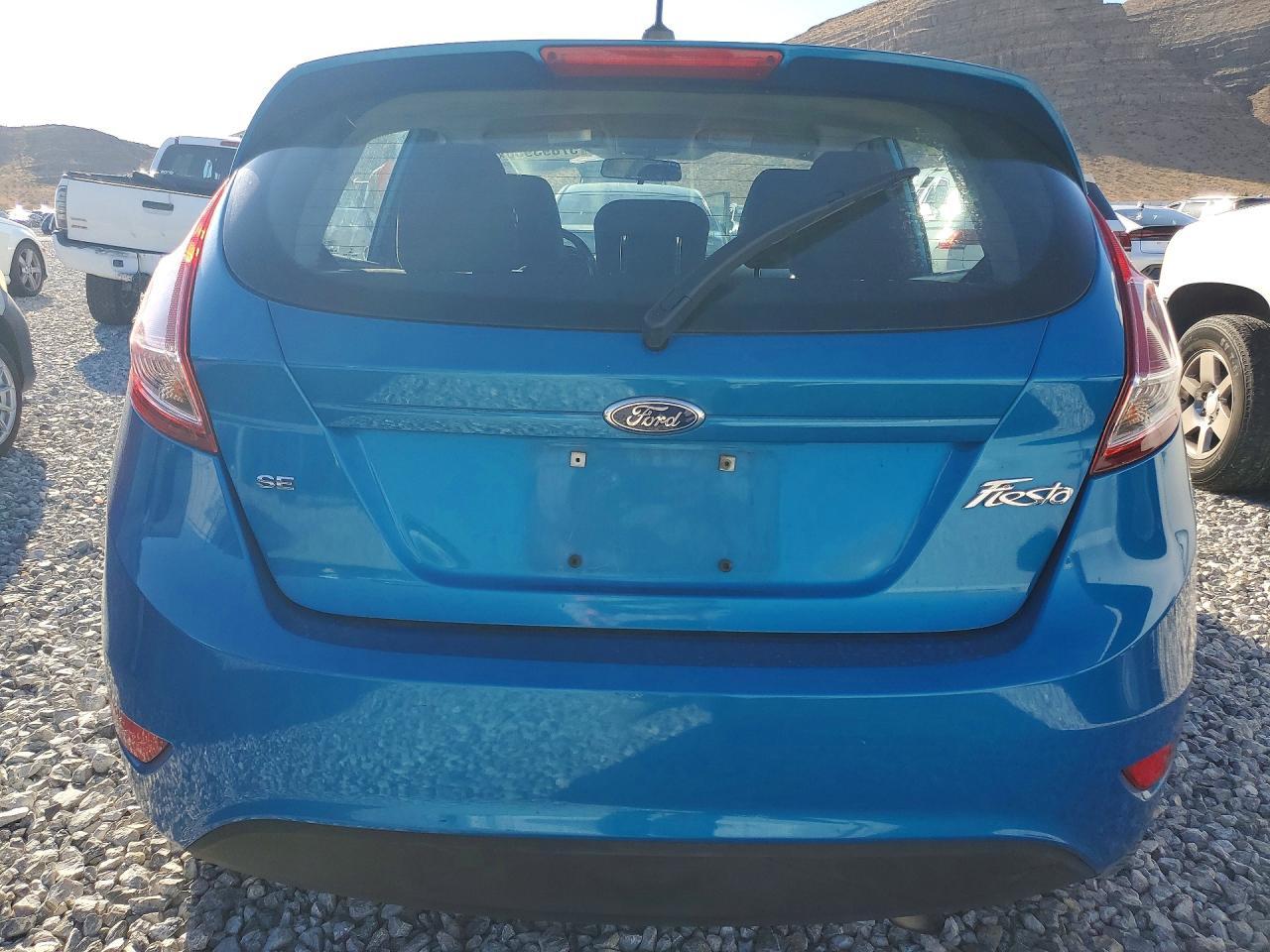 2015 FORD Fiesta