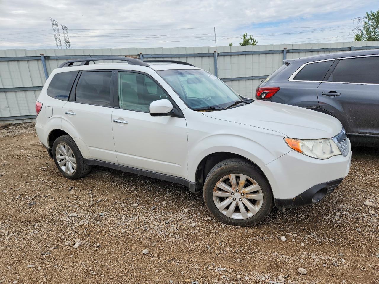 2011 SUBARU FORESTER