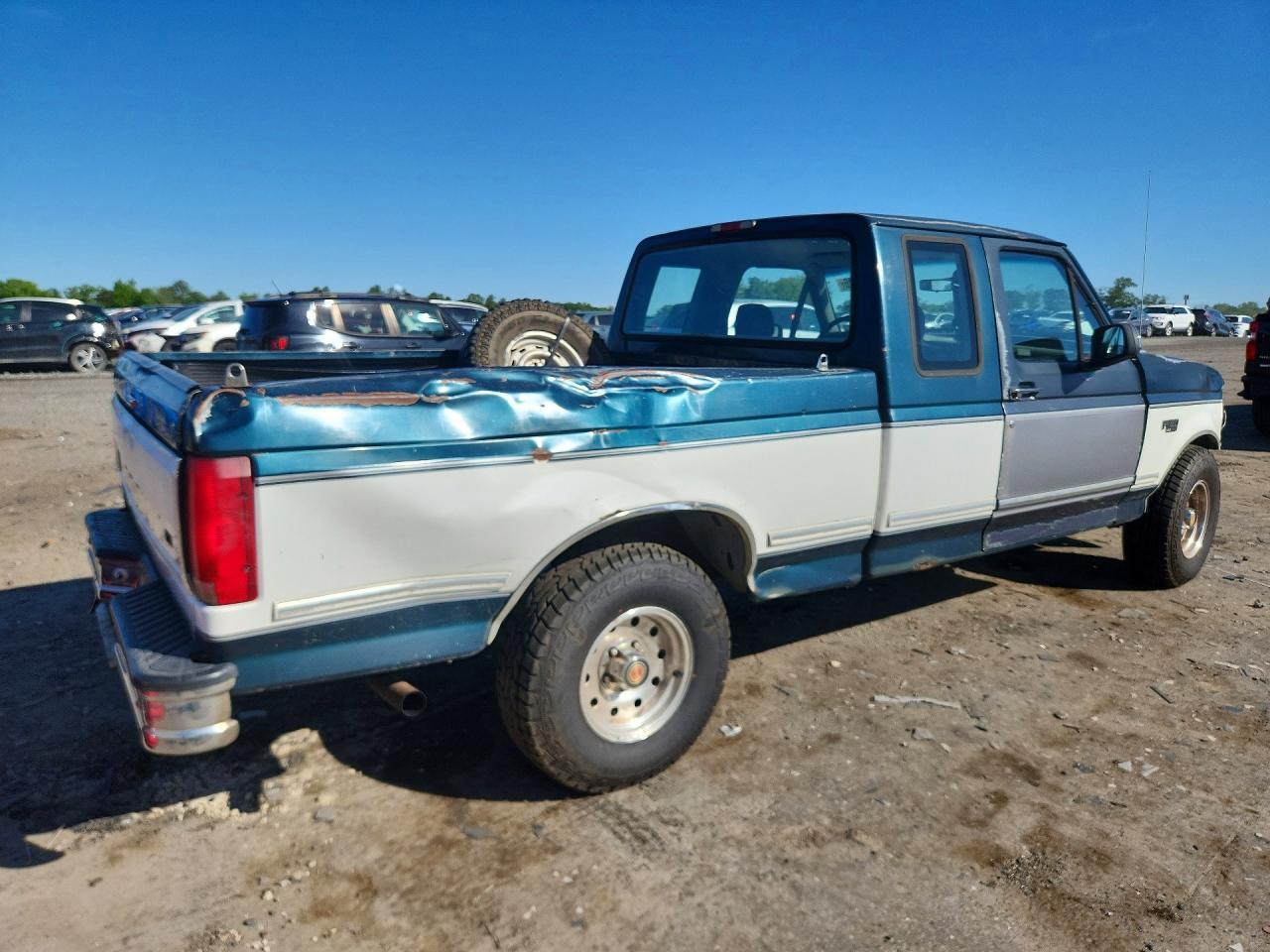 1994 FORD LGT