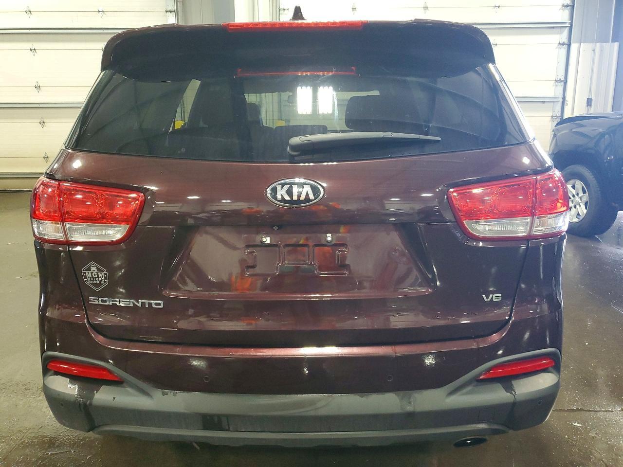 2016 KIA SORENTO