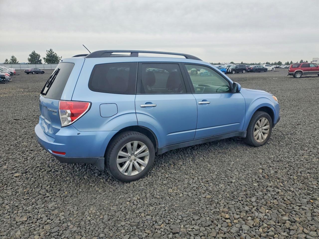 2011 SUBARU FORESTER