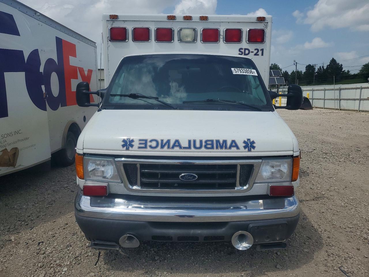 2005 FORD ECONOLINE