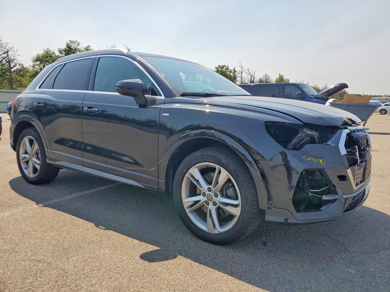 2020 AUDI Q3