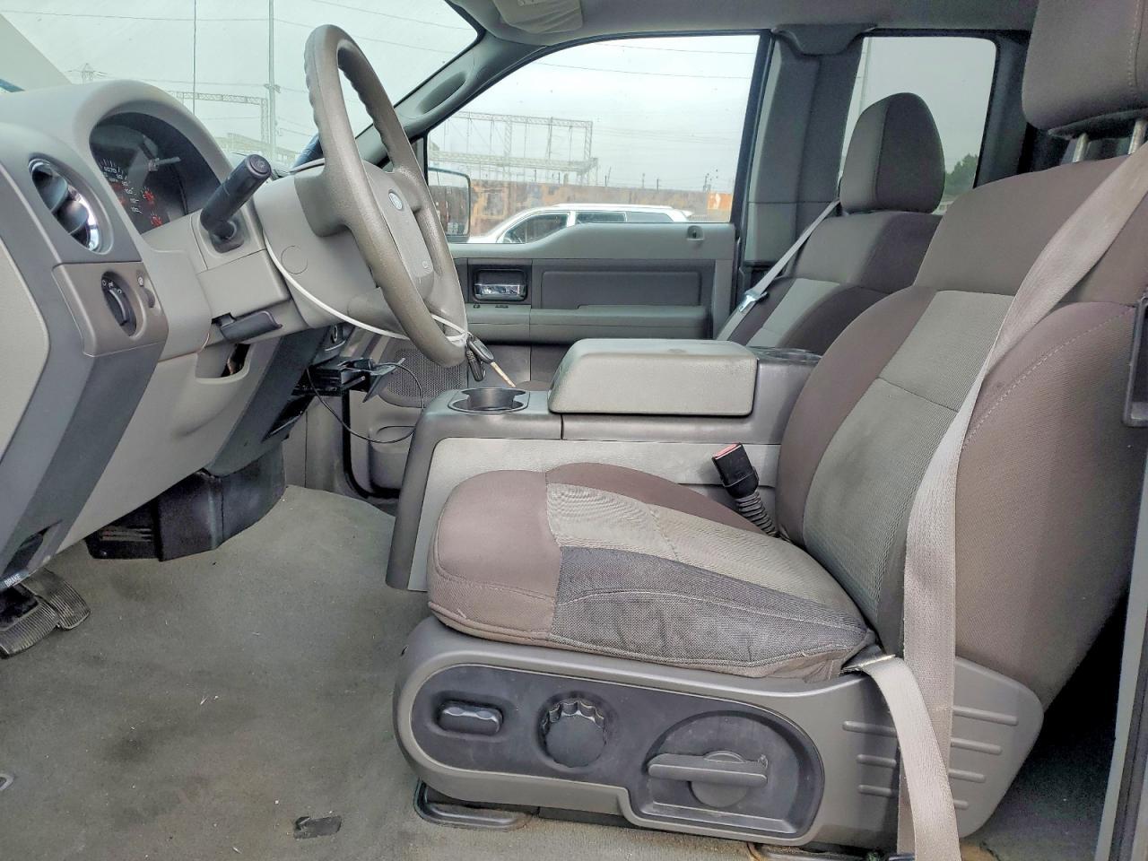 2005 FORD F-150 Lightning