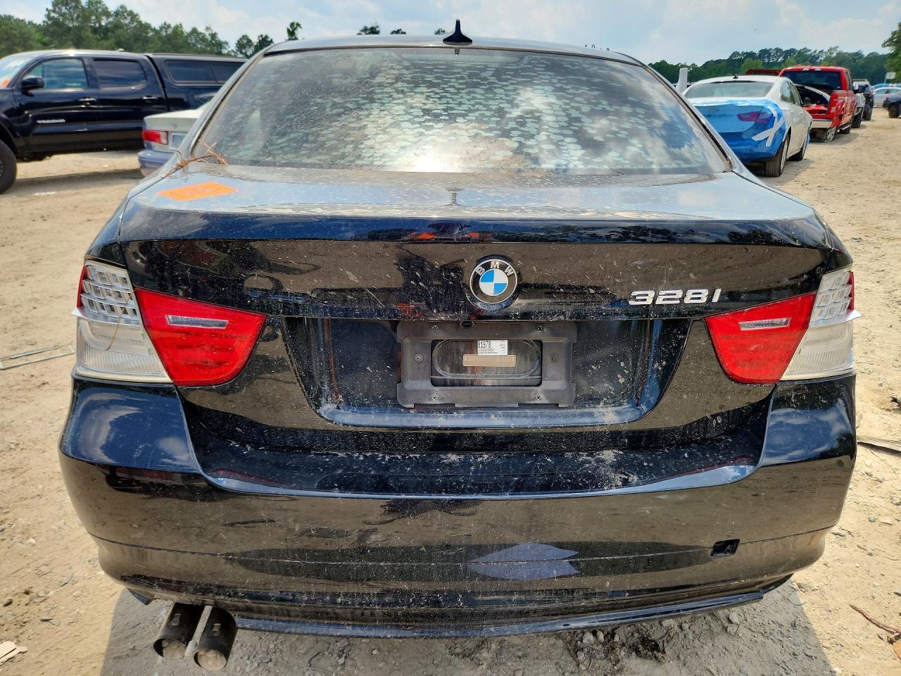 2011 BMW 3 SERIES