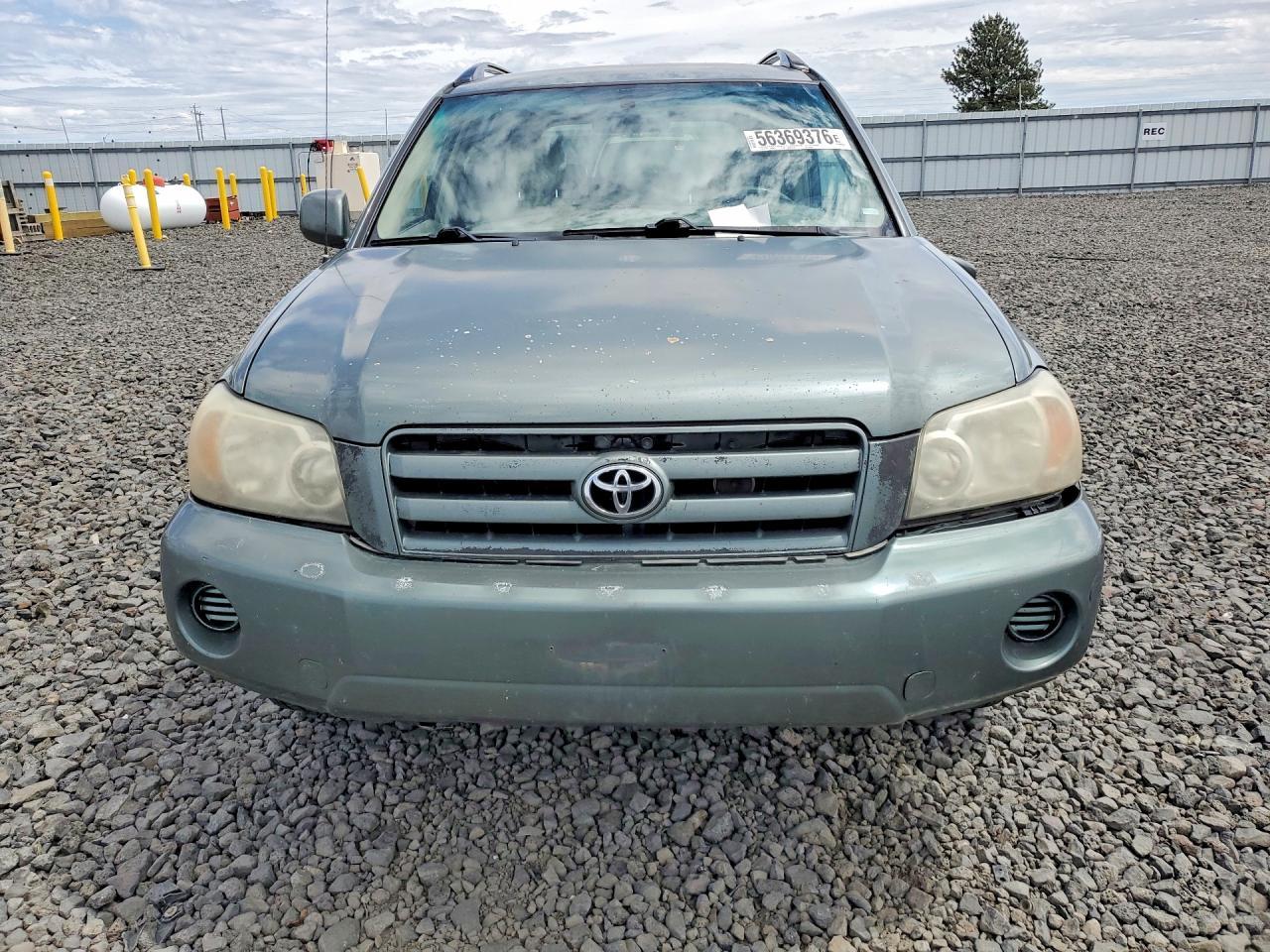 2004 TOYOTA HIGHLANDER