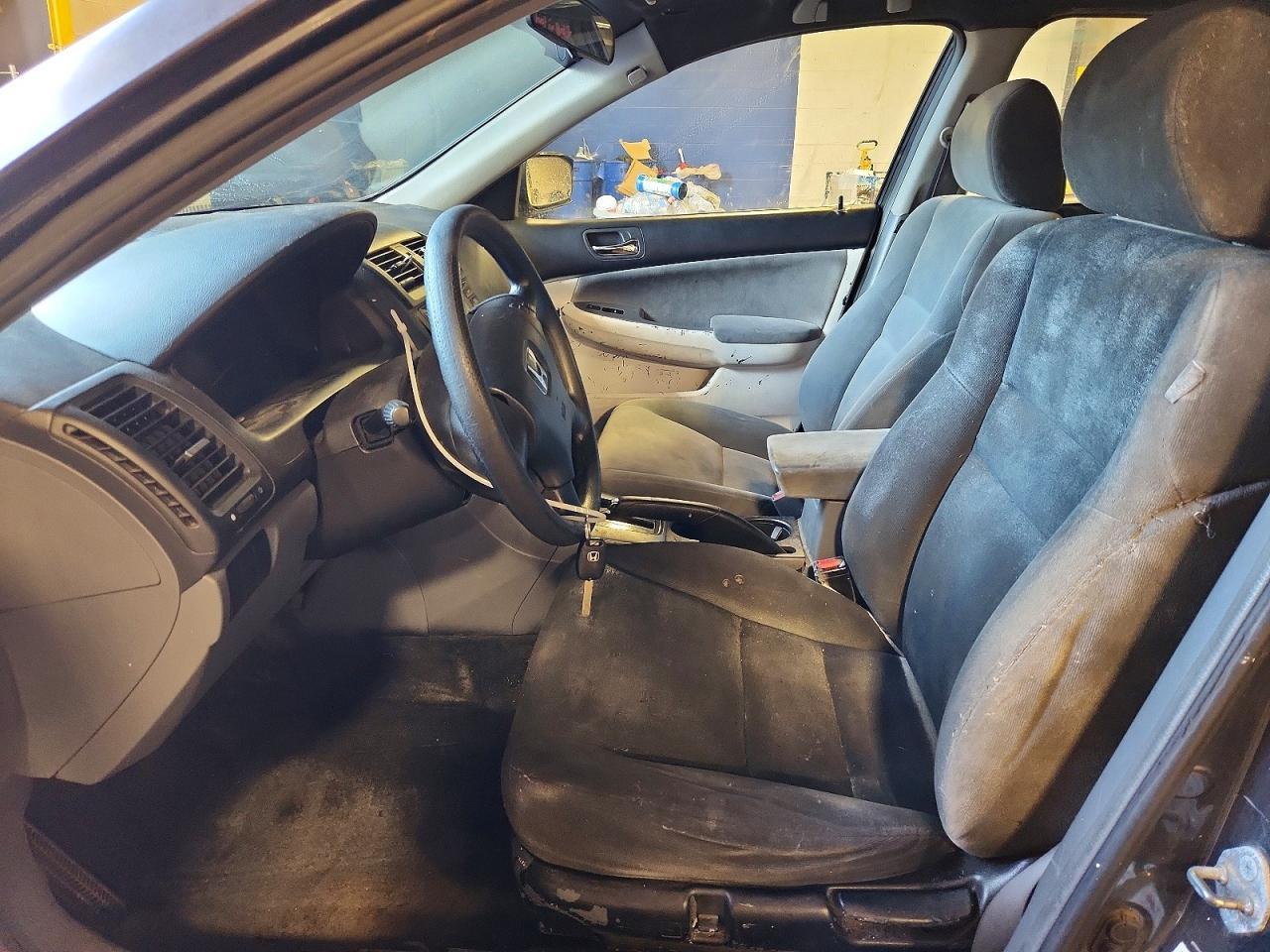 2005 HONDA ACCORD