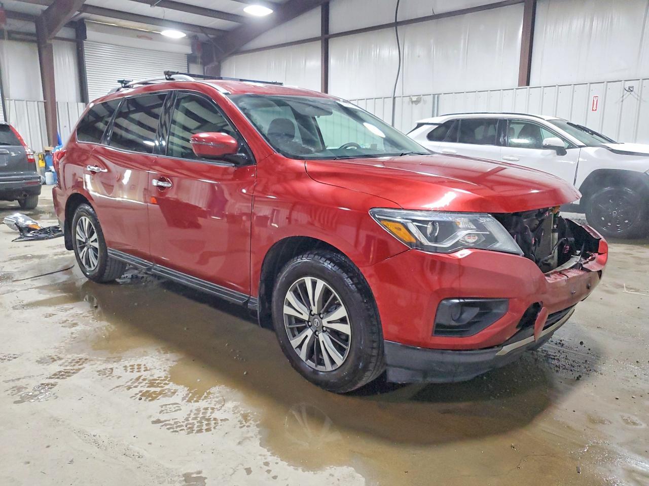 2017 NISSAN PATHFINDER