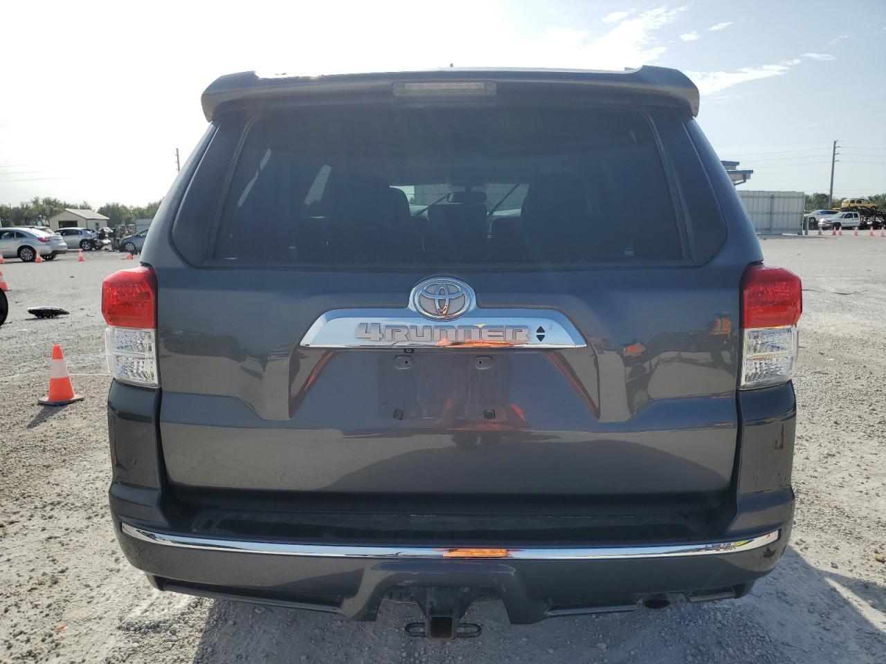 2013 TOYOTA 4Runner