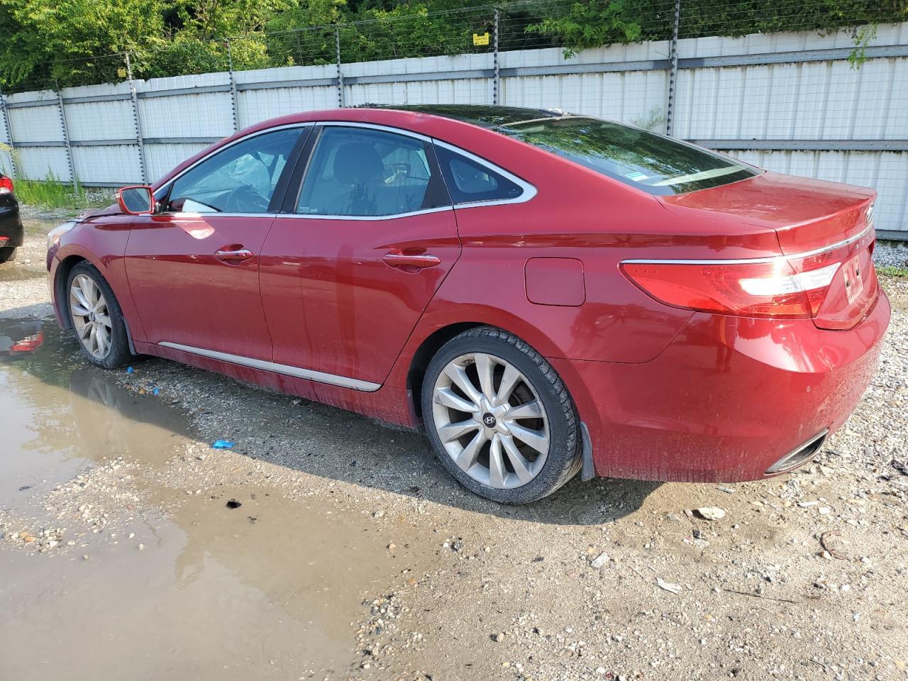 2012 HYUNDAI Azera