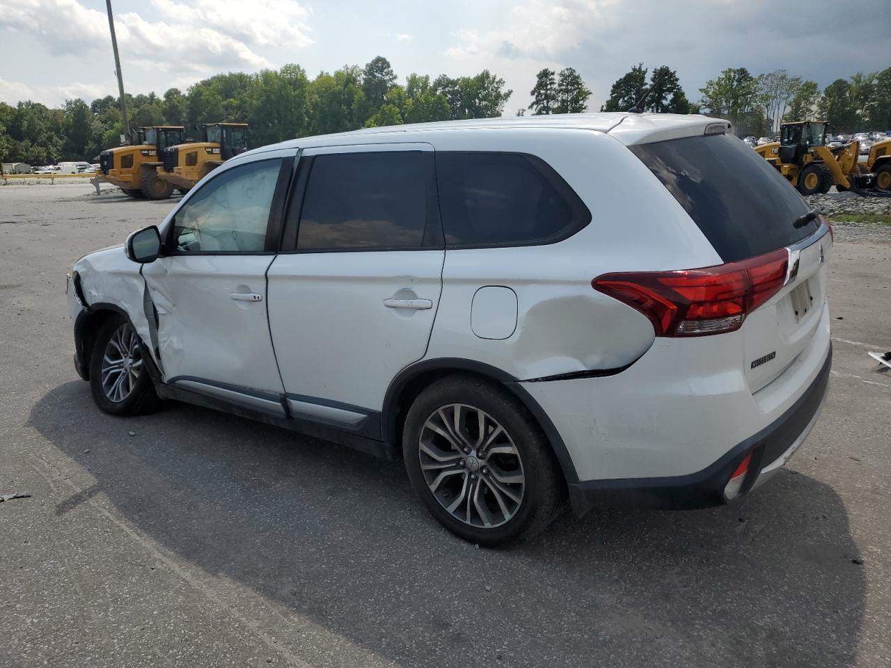 2016 MITSUBISHI outlander