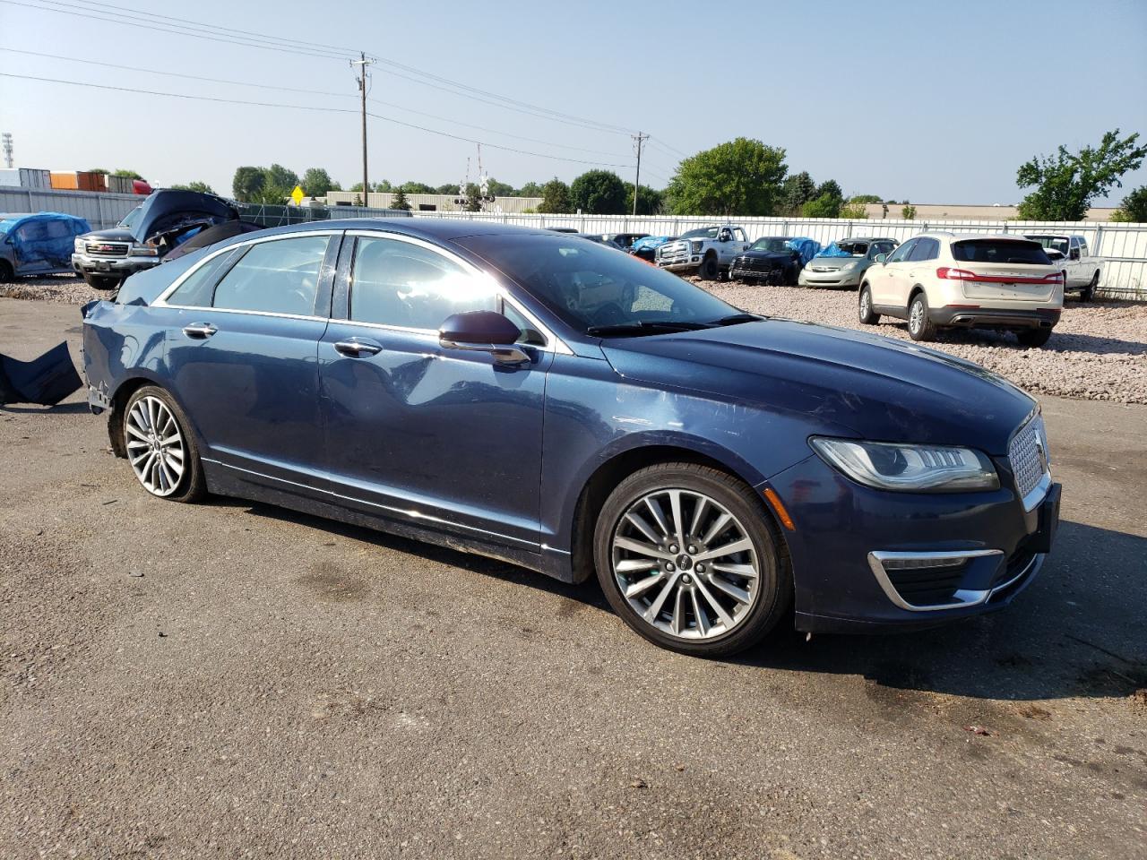 2017 LINCOLN MKZ