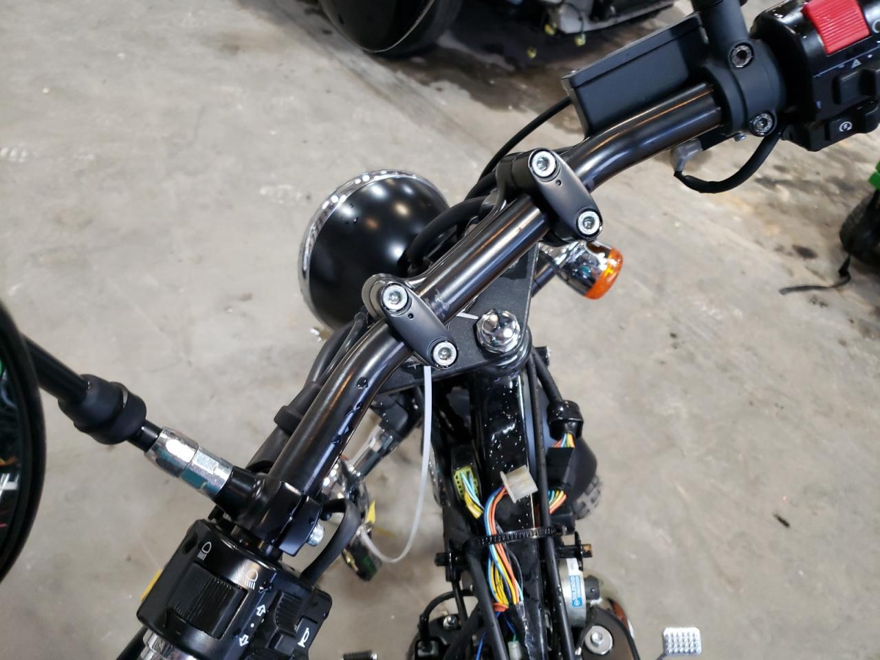 2019 SUZUKI LS650