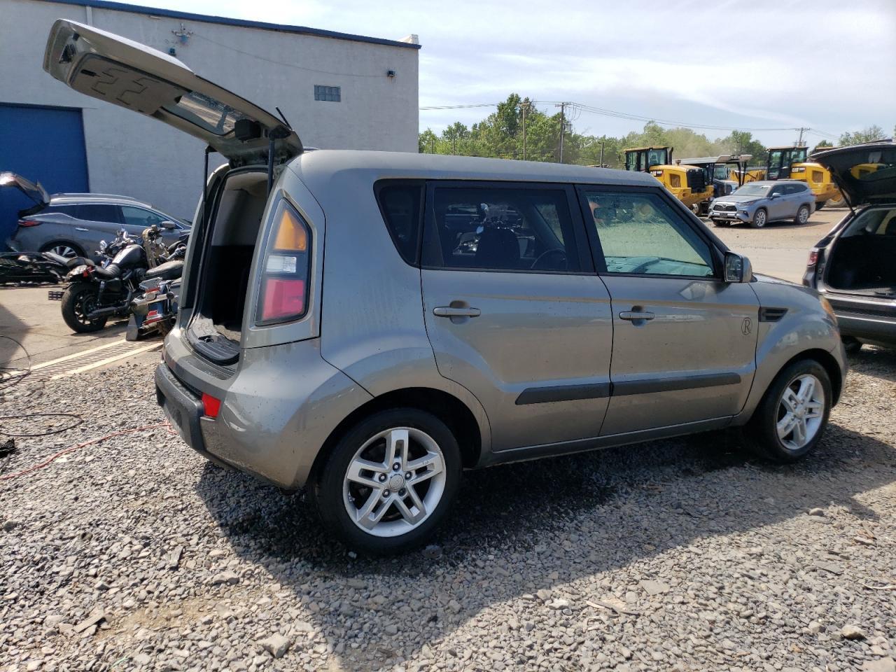 2011 KIA SOUL