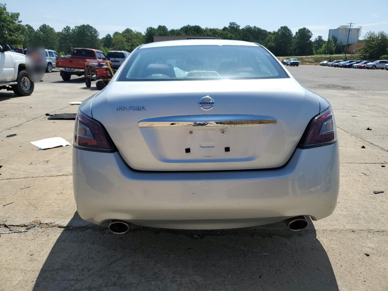 2012 NISSAN Maxima