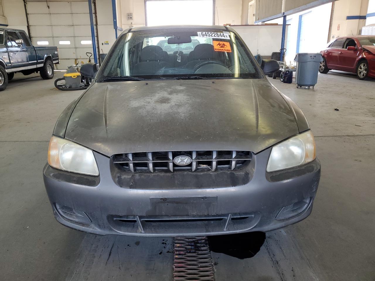 2001 HYUNDAI ACCENT