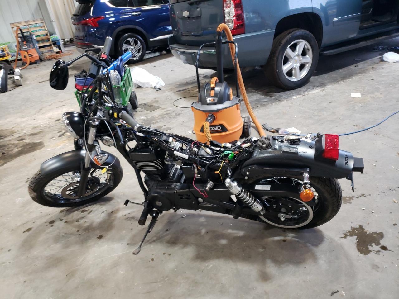 2019 SUZUKI LS650