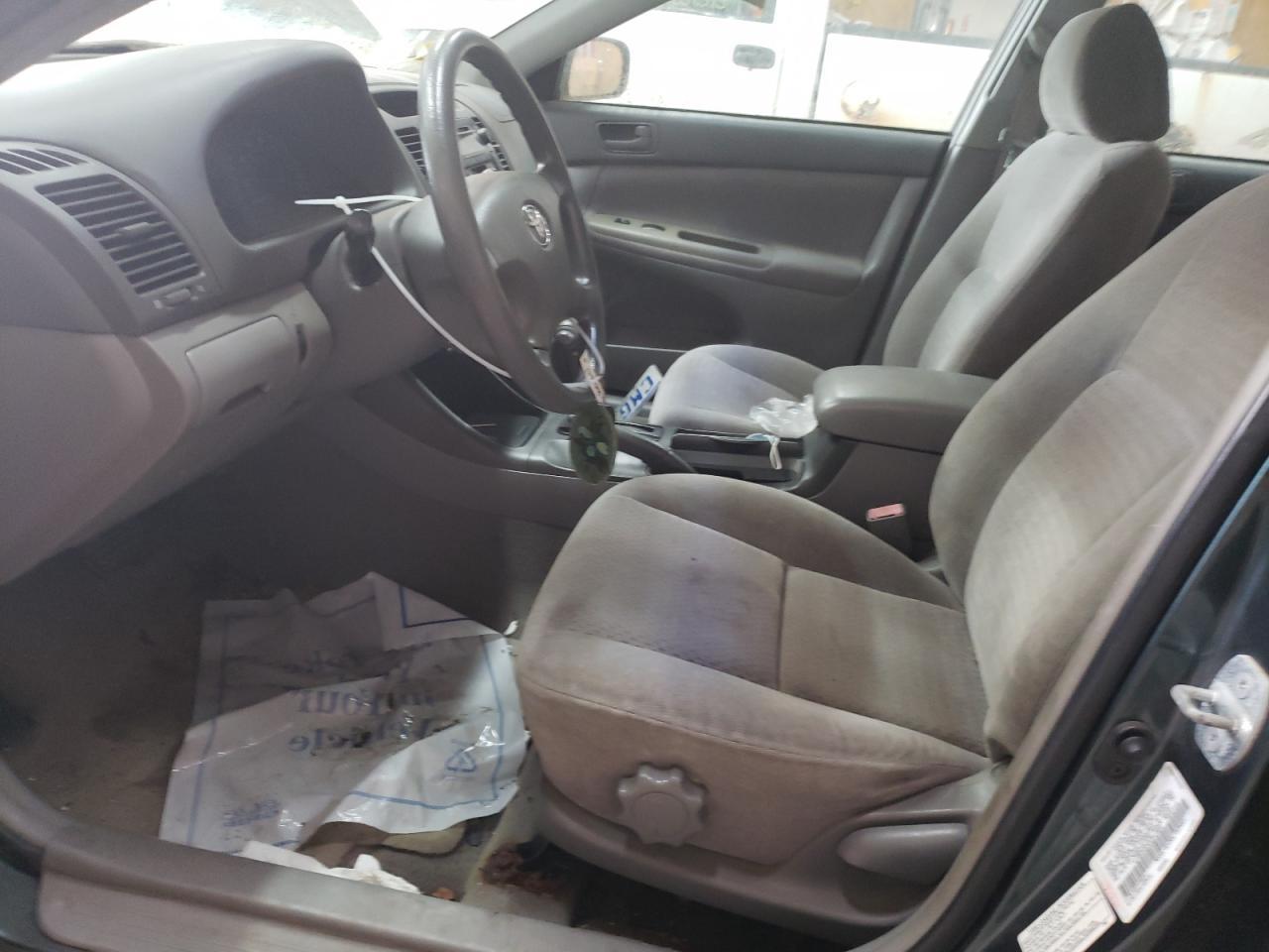2002 TOYOTA CAMRY