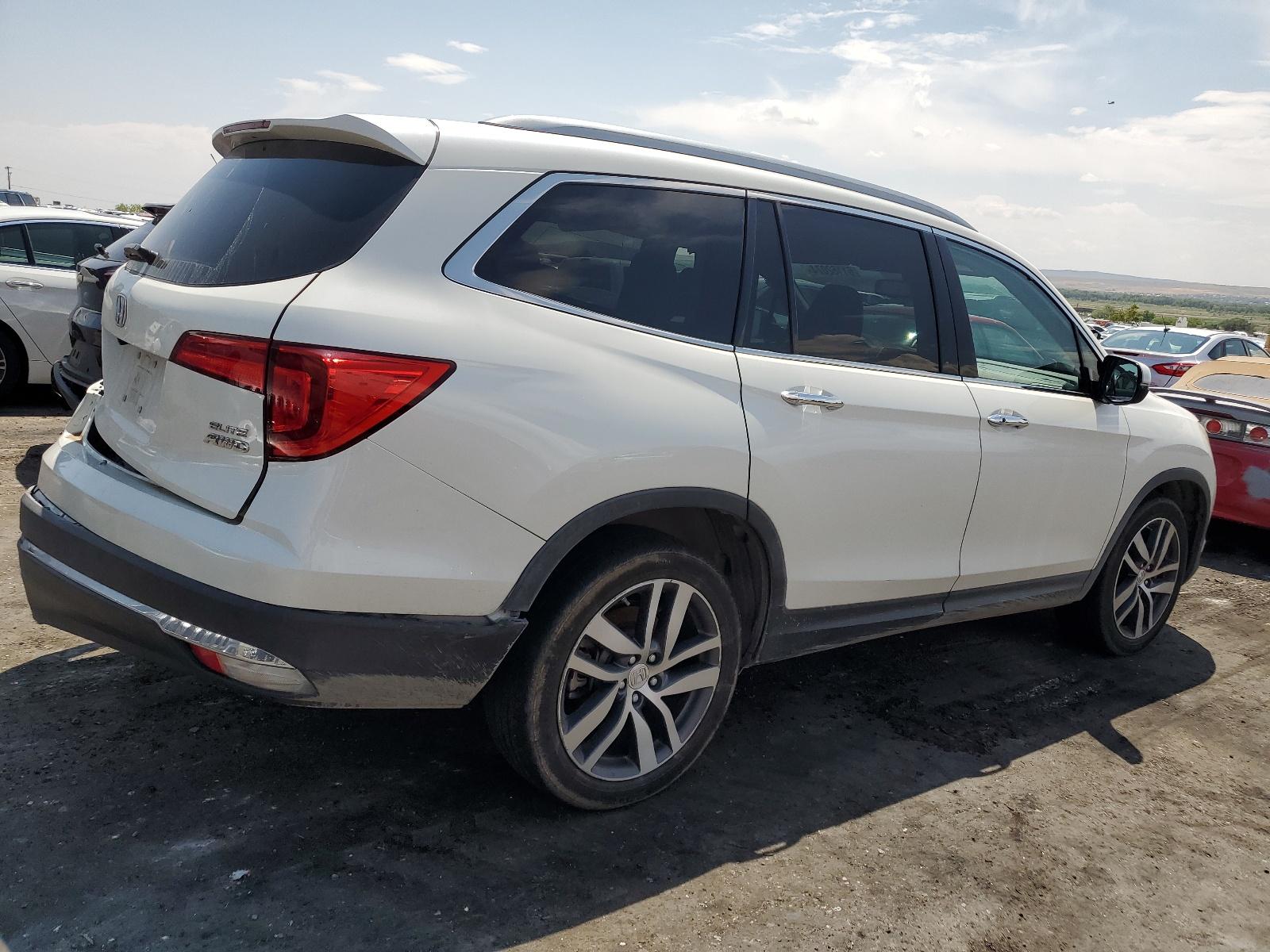 2017 HONDA PILOT