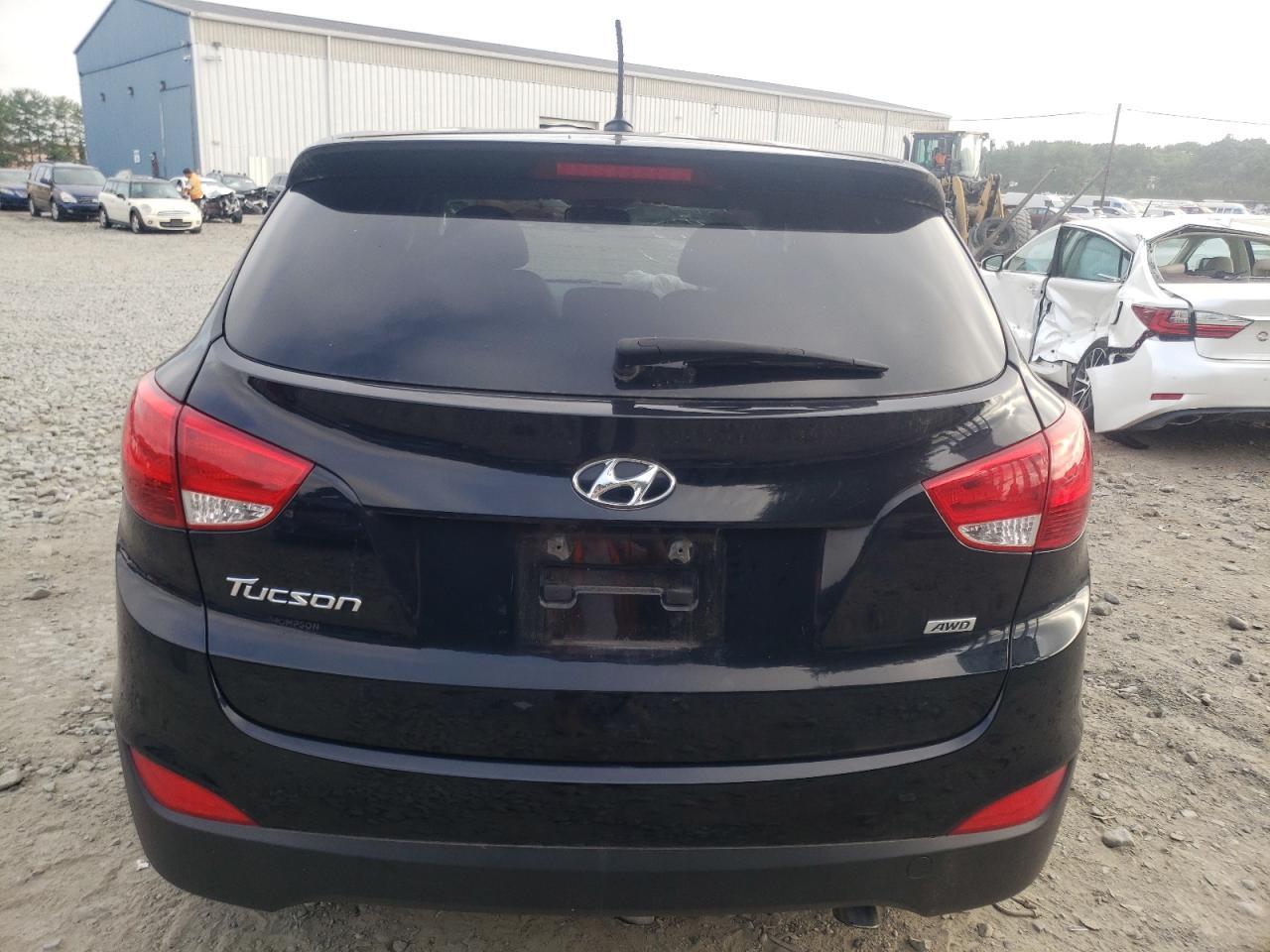 2015 HYUNDAI TUCSON