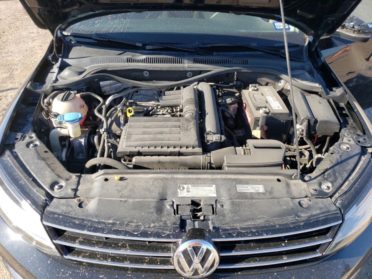 2017 VOLKSWAGEN JETTA