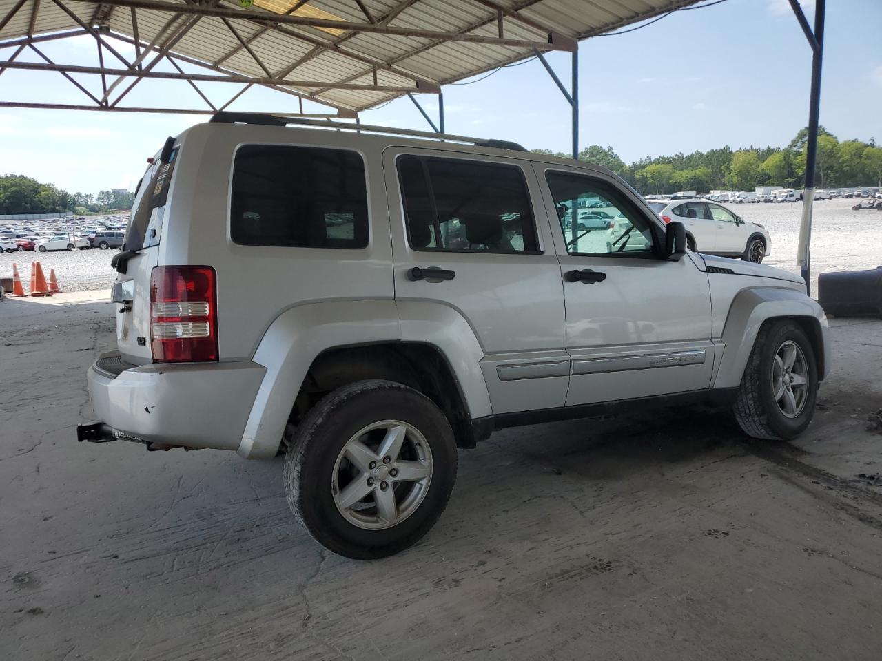 2012 JEEP Liberty