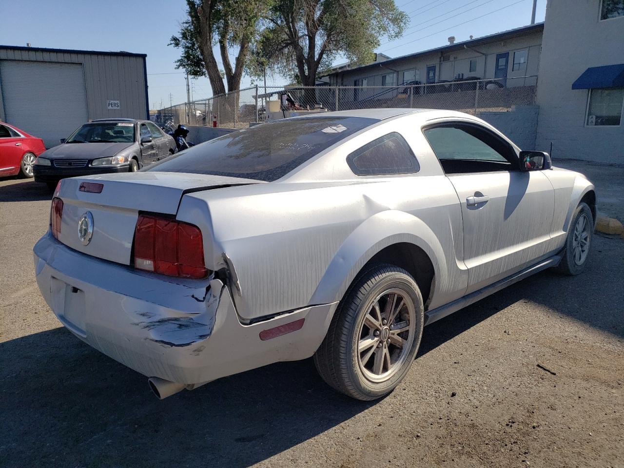 2006 FORD MUSTANG