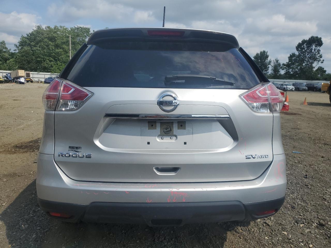 2016 NISSAN ROGUE