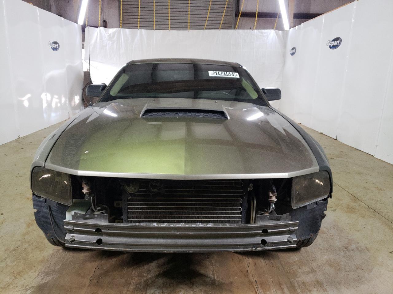 2005 FORD MUSTANG
