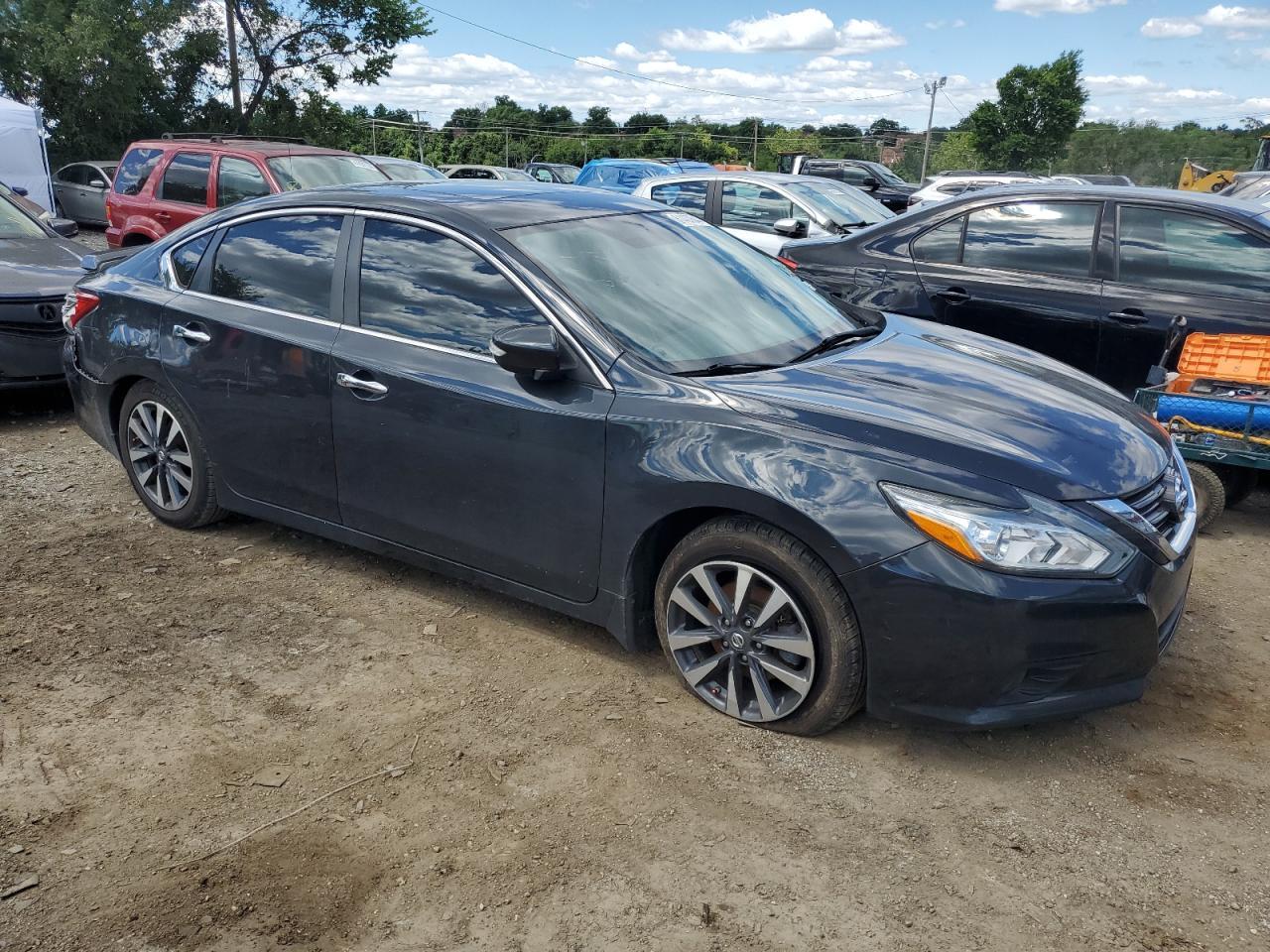 2017 NISSAN ALTIMA