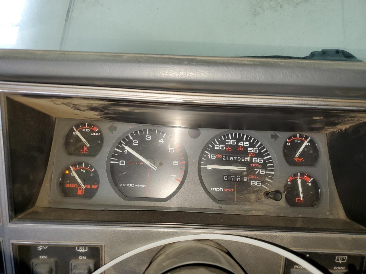 1990 JEEP CHEROKEE