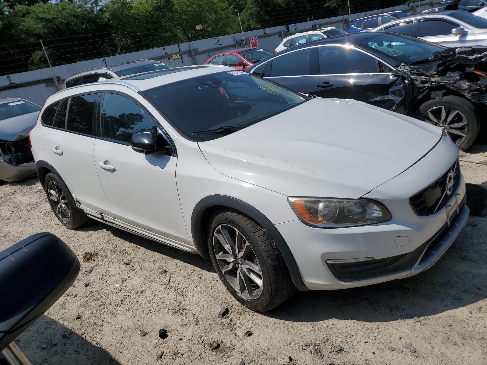 2016 VOLVO V60