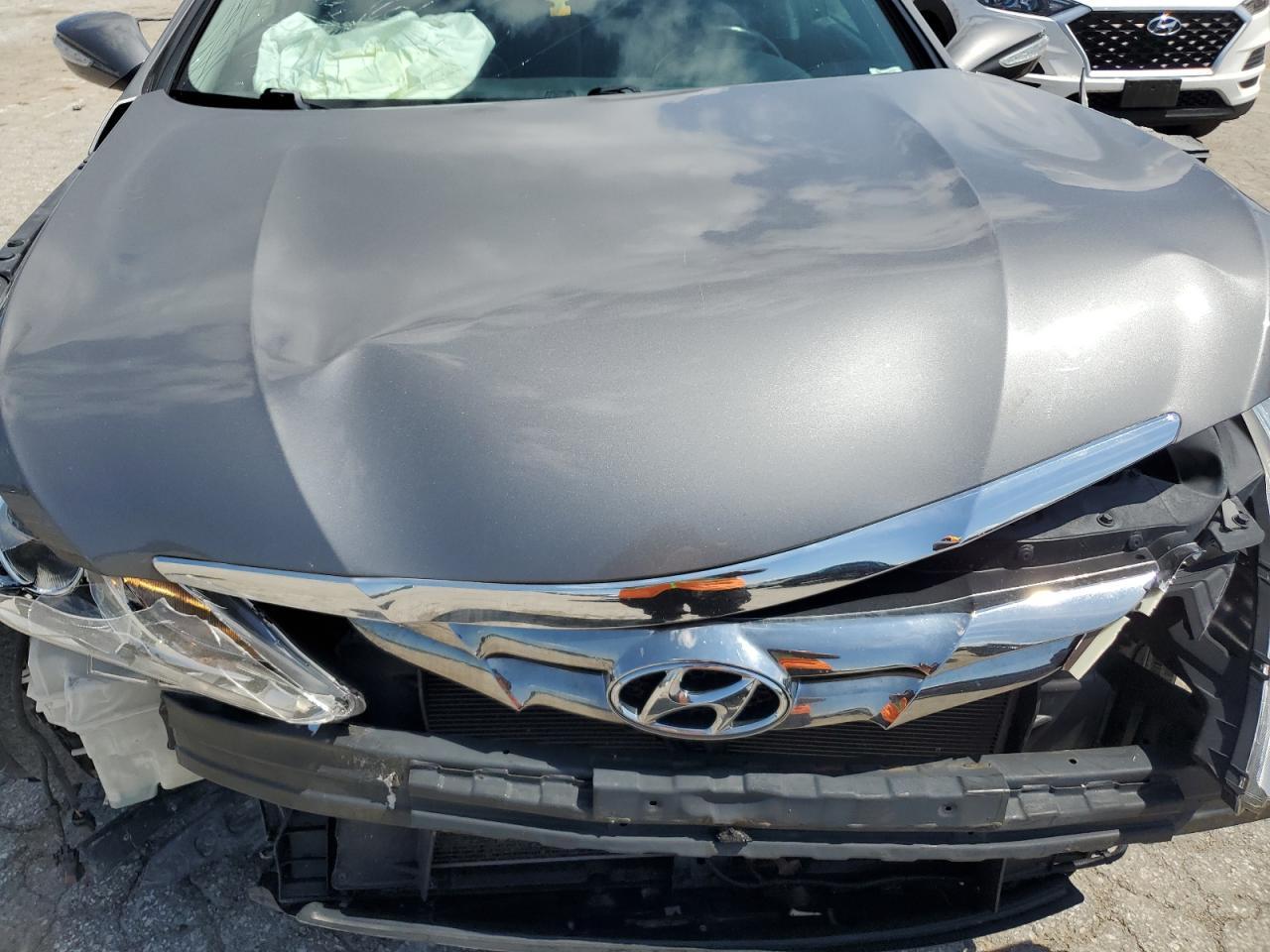 2013 HYUNDAI SONATA