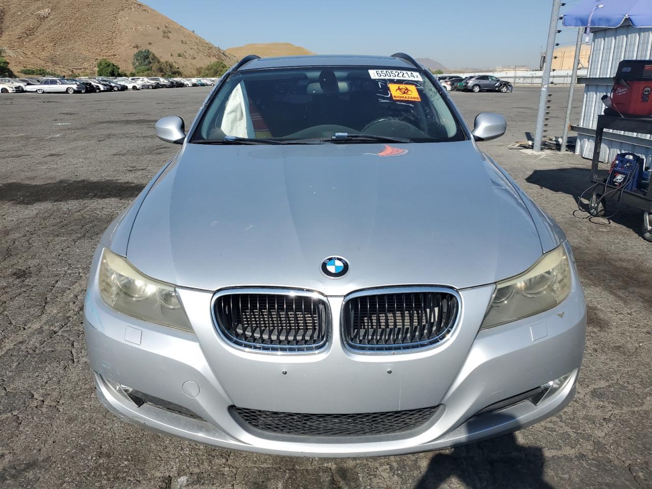 2011 BMW 3 SERIES