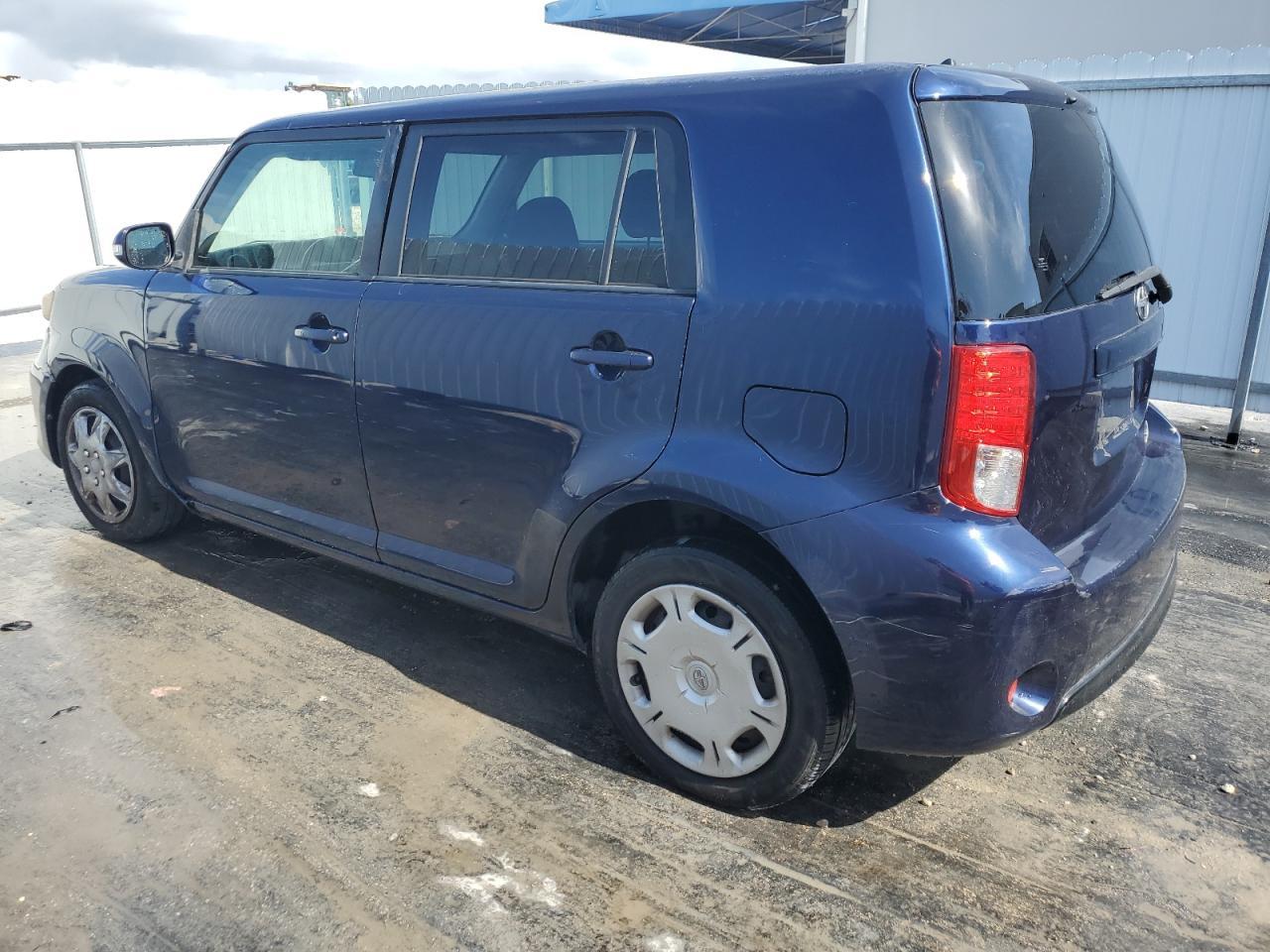 2013 TOYOTA SCION