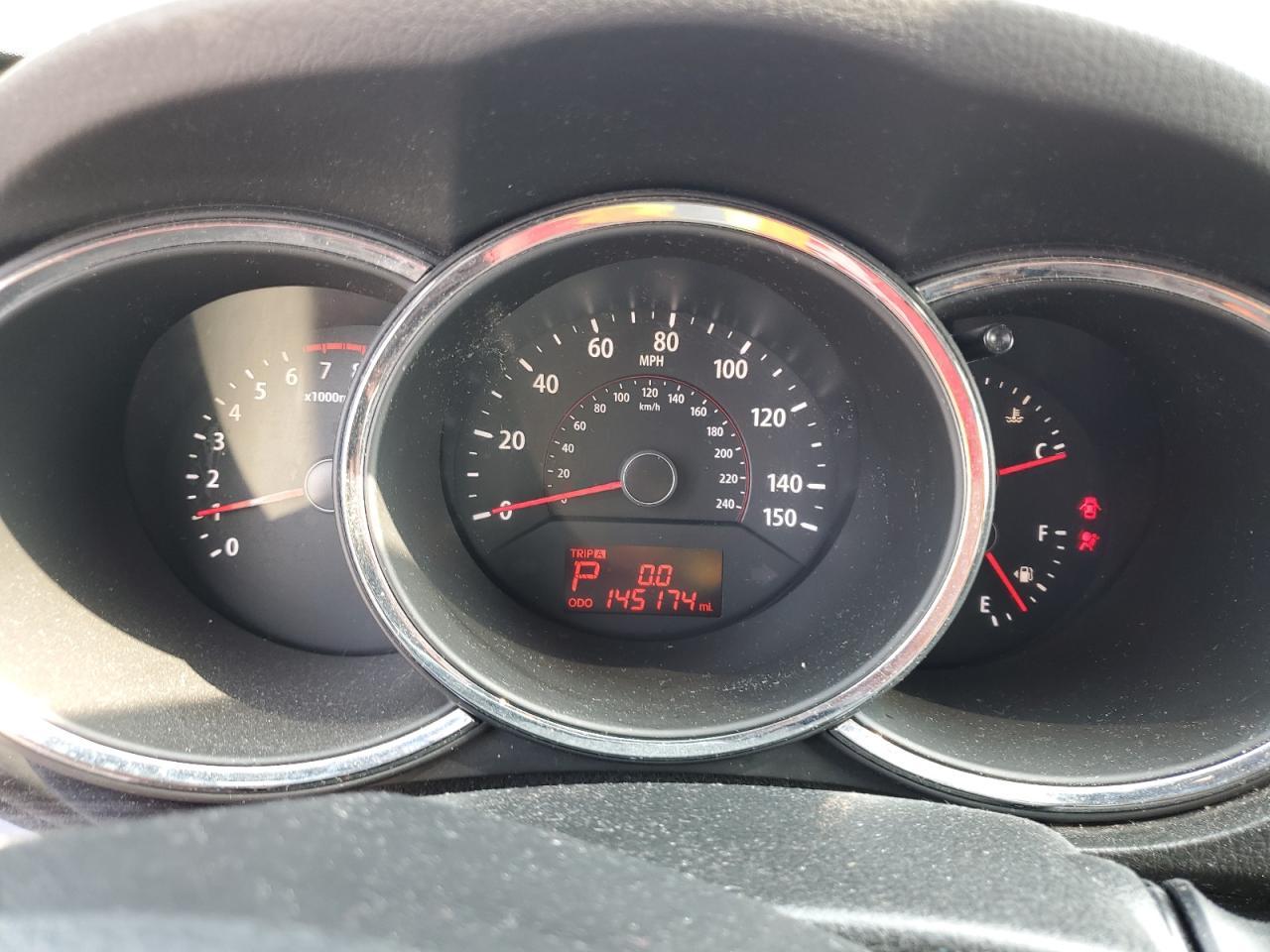 2011 KIA SORENTO