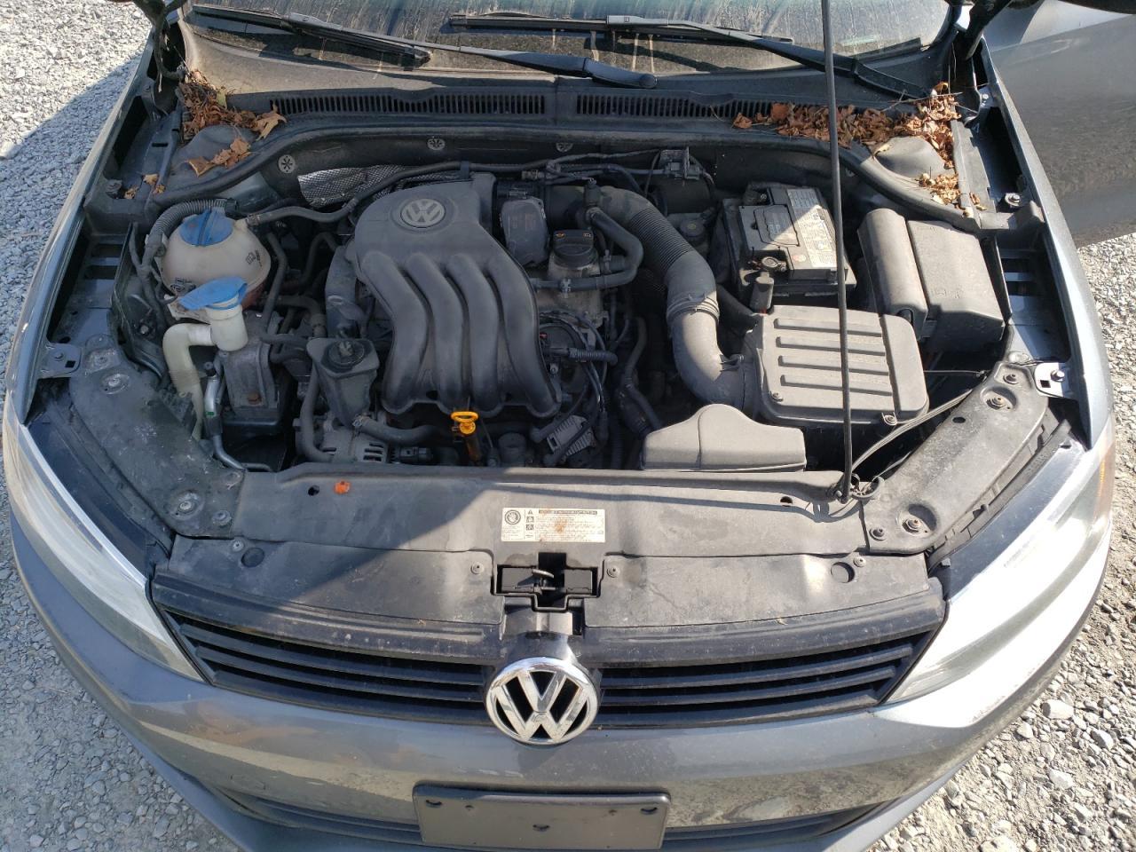 2012 VOLKSWAGEN JETTA