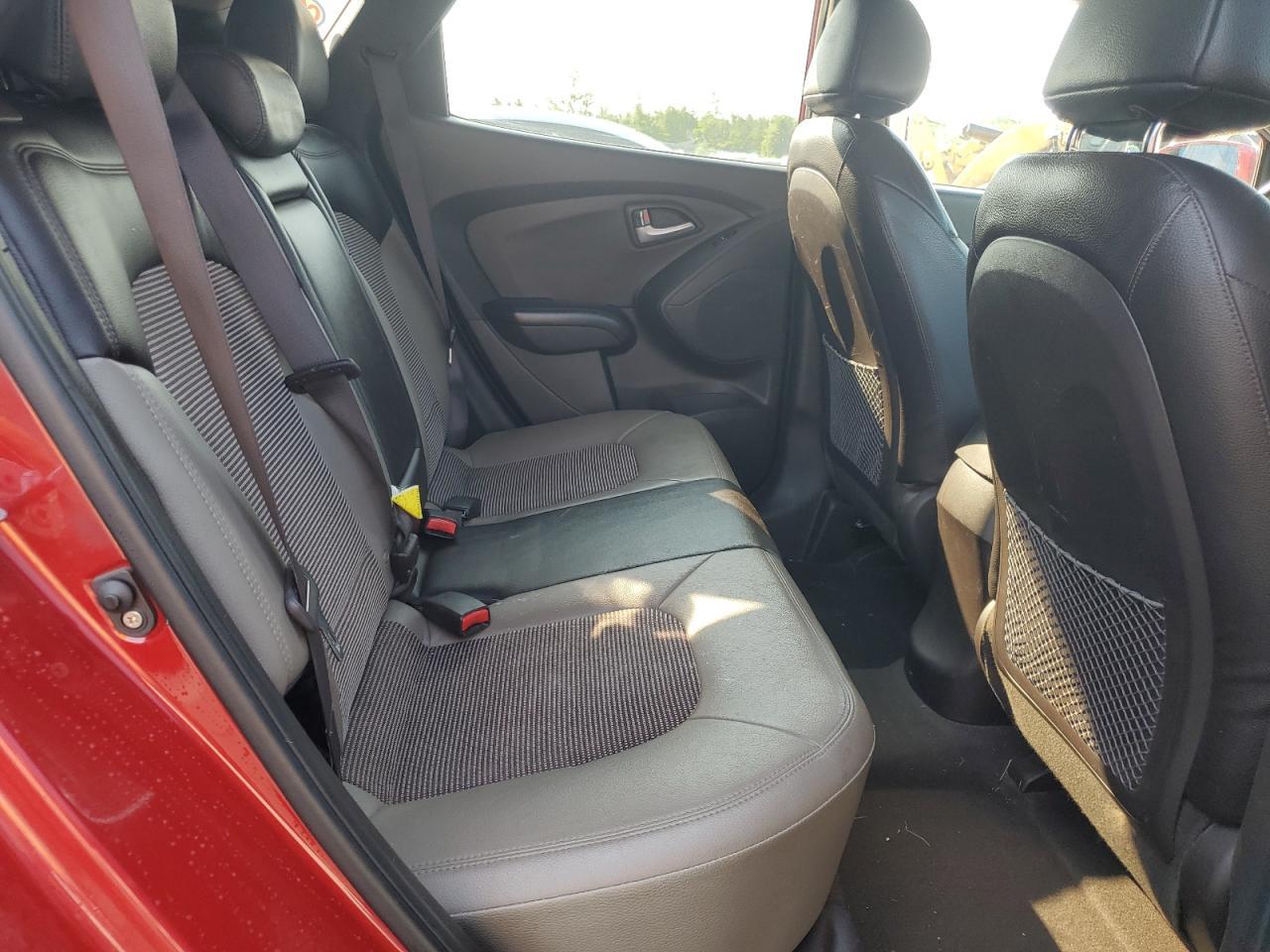2012 HYUNDAI TUCSON