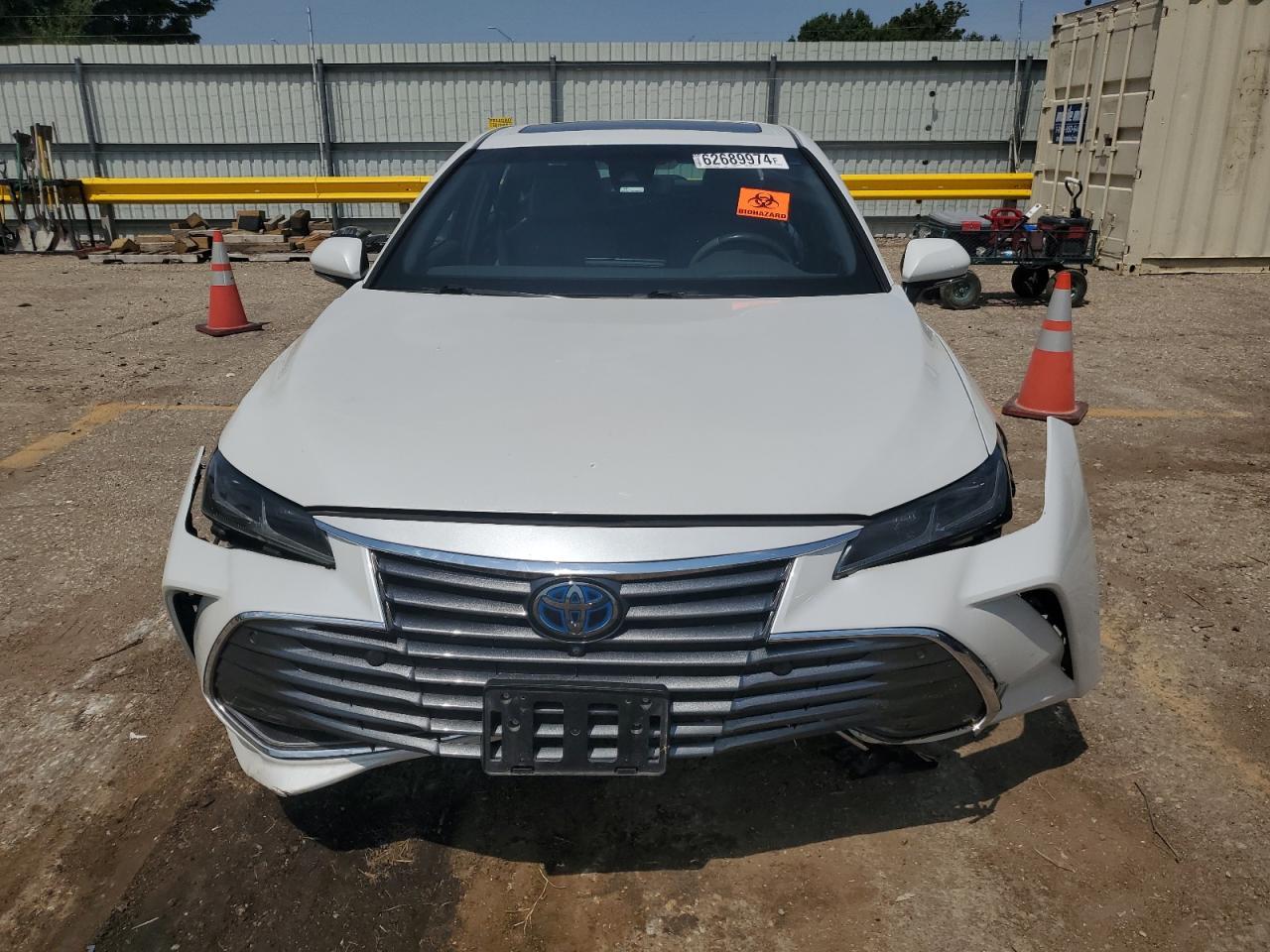 2021 TOYOTA Avalon