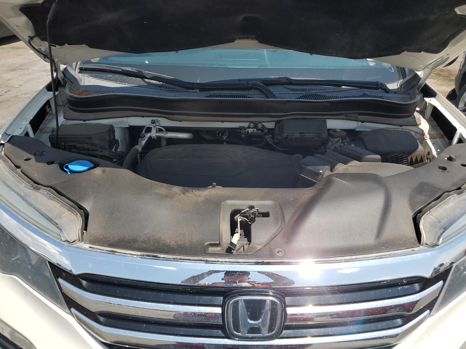 2017 HONDA PILOT