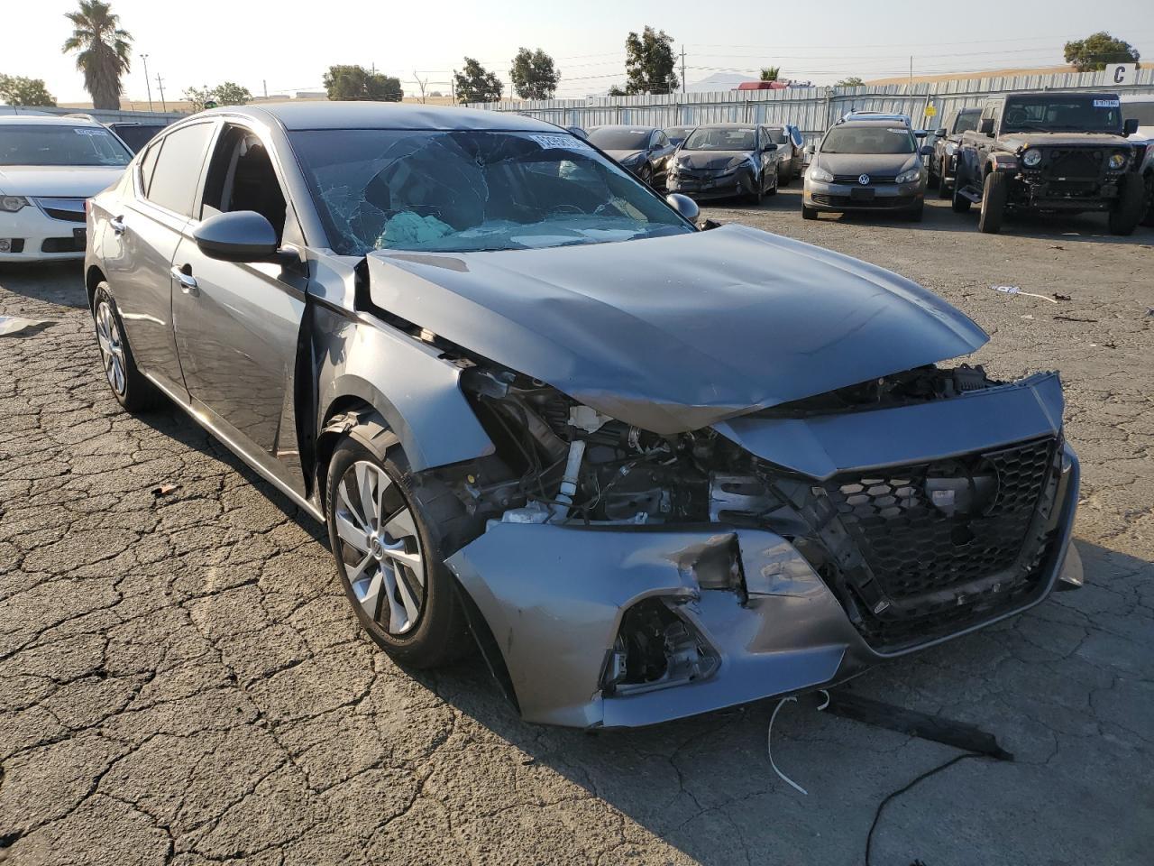 2019 NISSAN ALTIMA