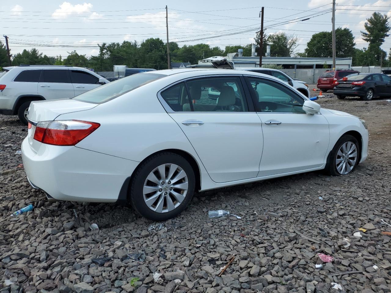 2015 HONDA ACCORD
