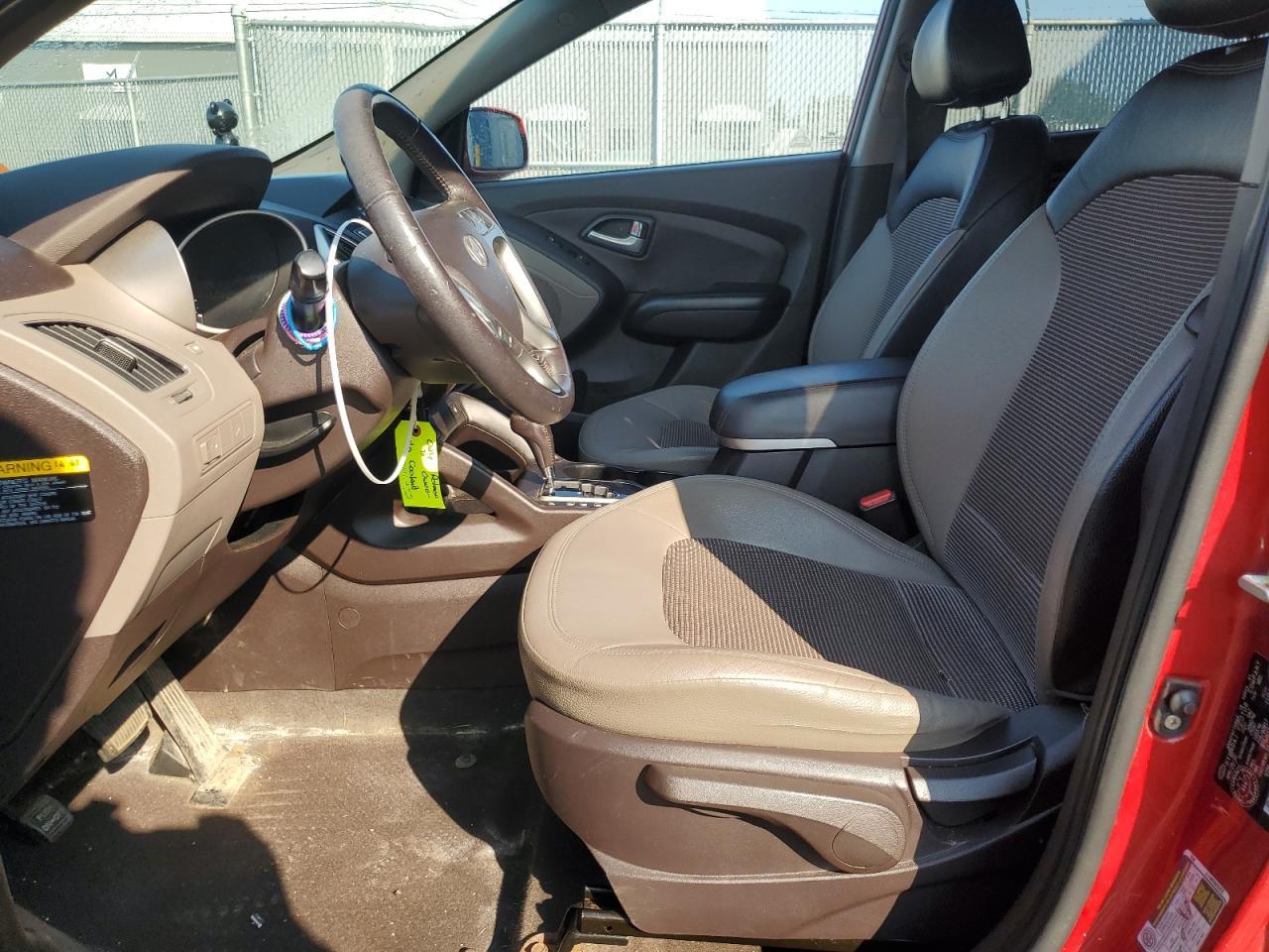 2012 HYUNDAI TUCSON