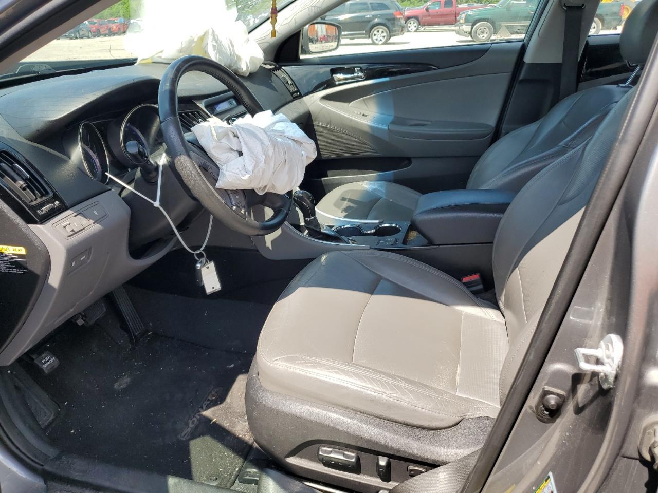 2013 HYUNDAI SONATA