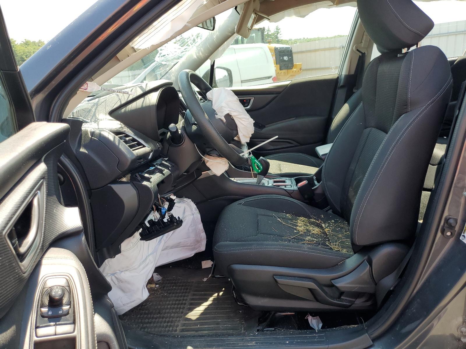 2021 SUBARU FORESTER