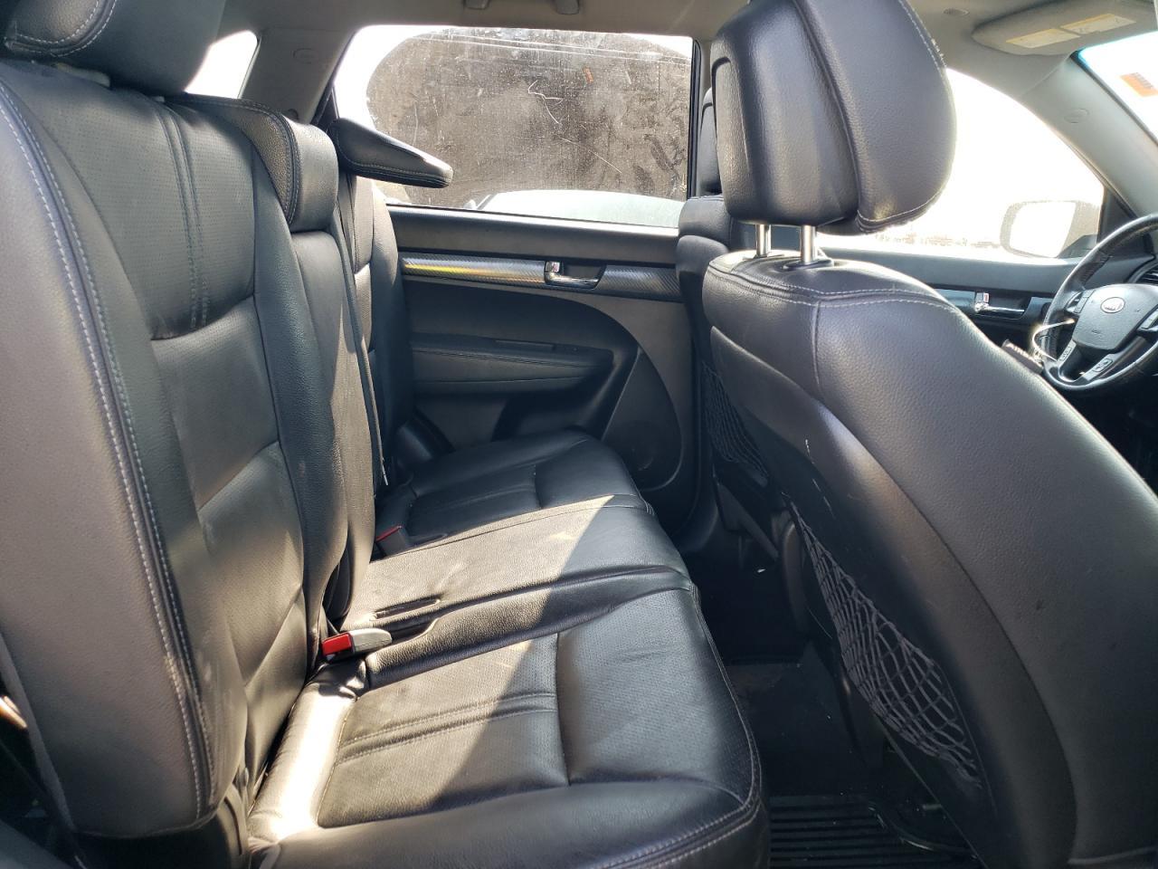 2011 KIA SORENTO