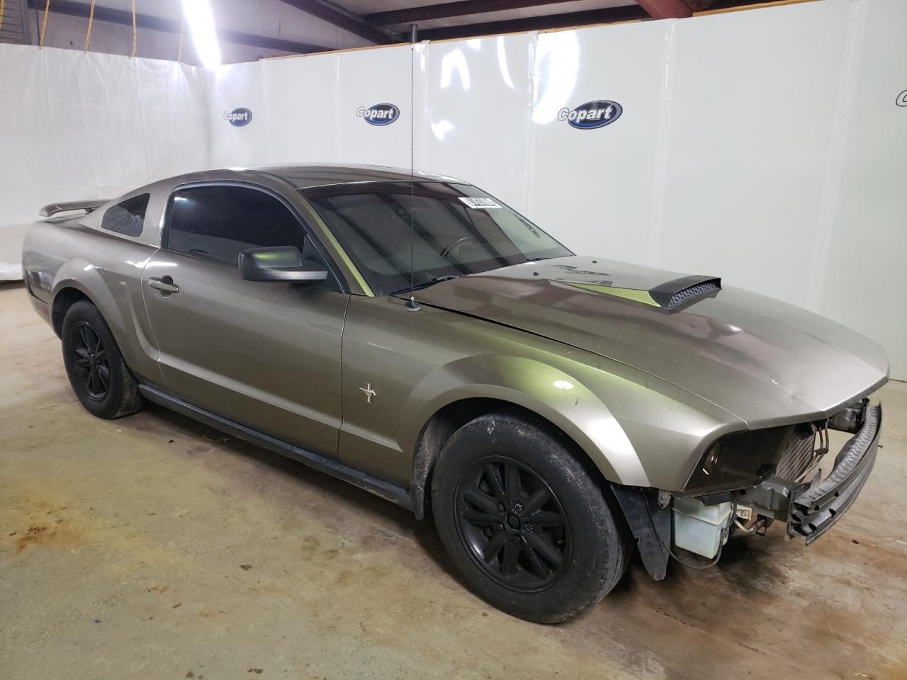 2005 FORD MUSTANG