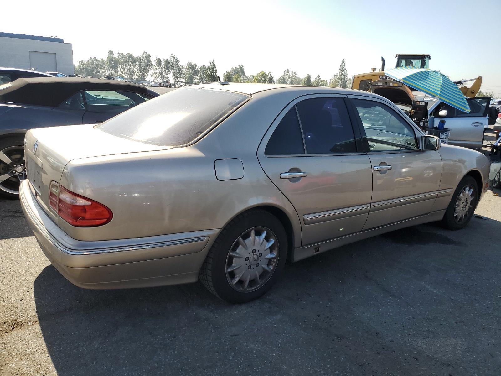 2000 MERCEDES-BENZ E-Class
