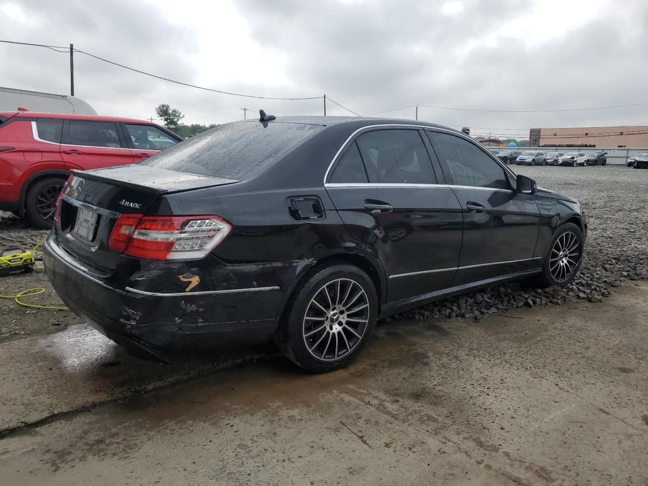 2013 MERCEDES-BENZ E-Class