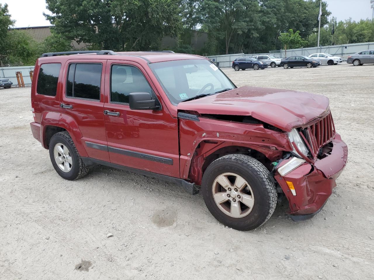 2012 JEEP Liberty